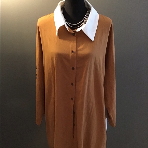 Top - Picture 2 of 5